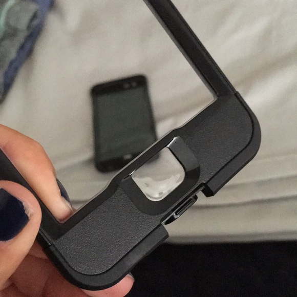 iPhone 6S Lifeproof Nuud Case - Picture 3 of 6